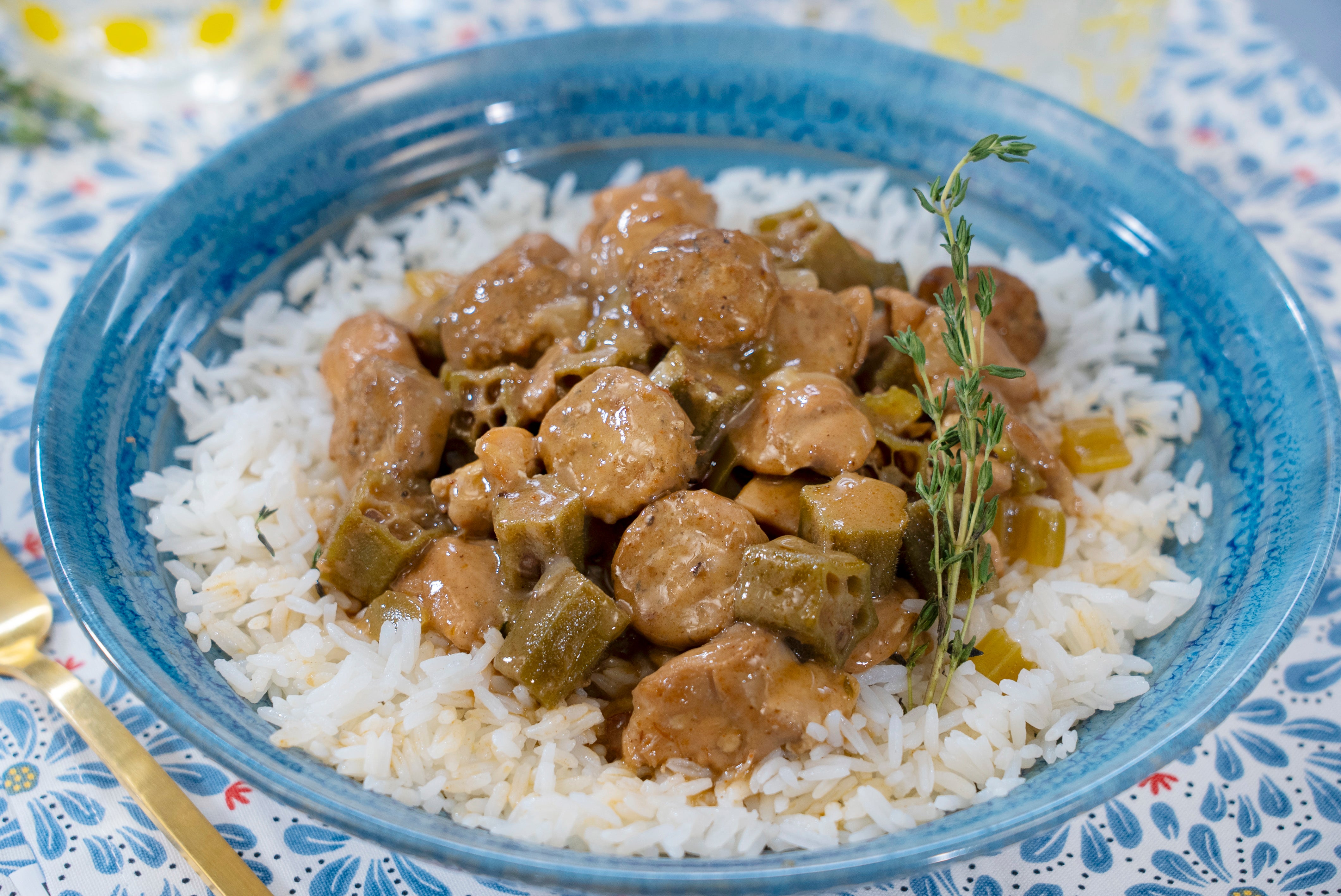 🌶️ Gombo cajun au poulet et saucisse